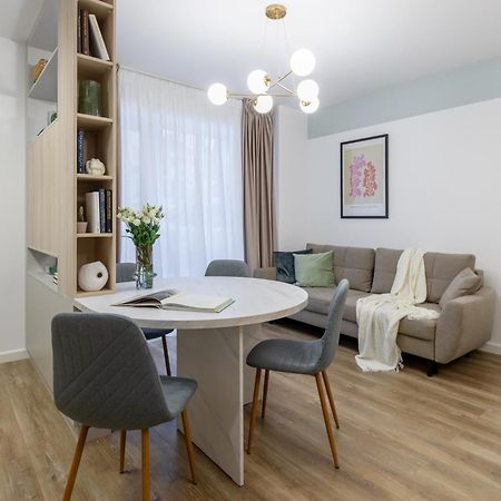 Cozy Garden Apartment Sinaia Esterno foto